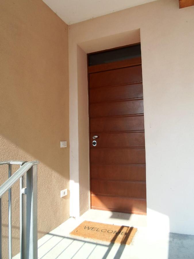 Апартаменты Casa Ines Лонато Экстерьер фото